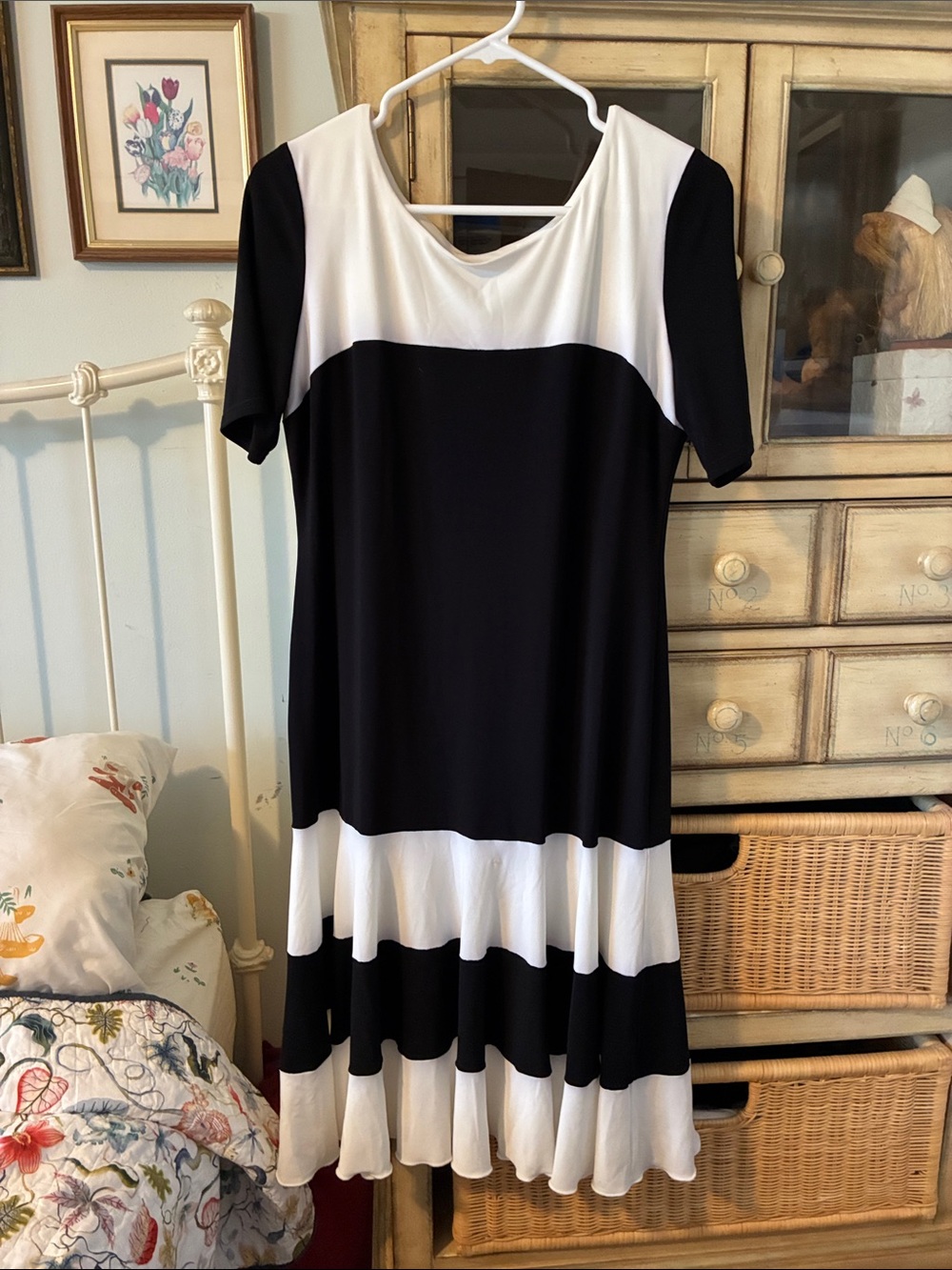 Joseph Ribkoff Black and White Colorblock Midi Dress